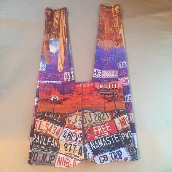 Niyama Sol Zzyzx barefoot legging sz. S - Picture 3 of 8